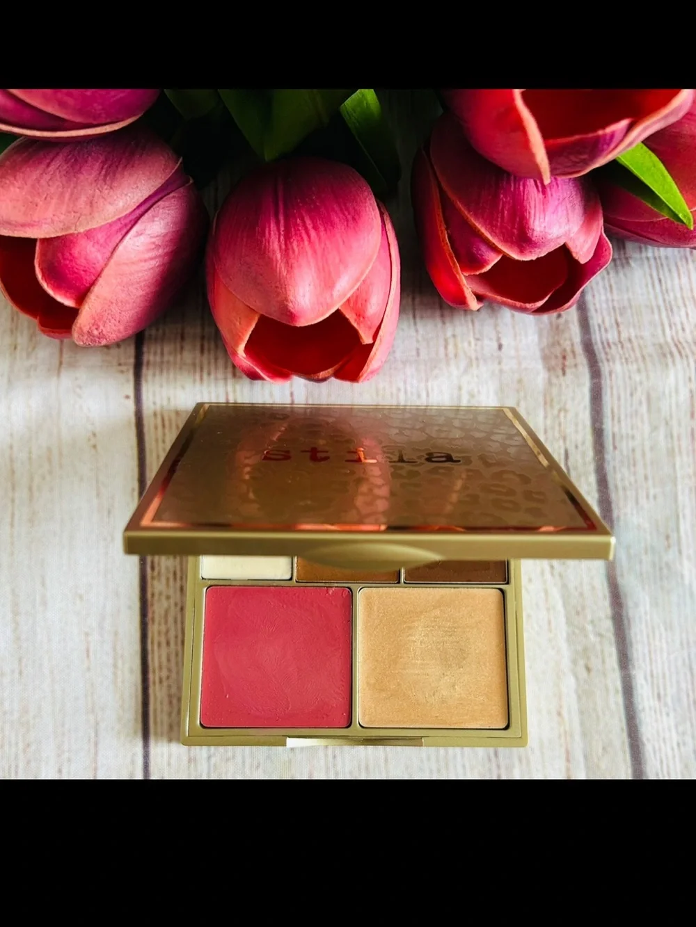 Stila Sculpt & Glow All-in-One Contouring & Highlighting Palette